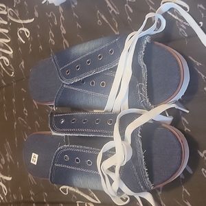 Blue jean shoes